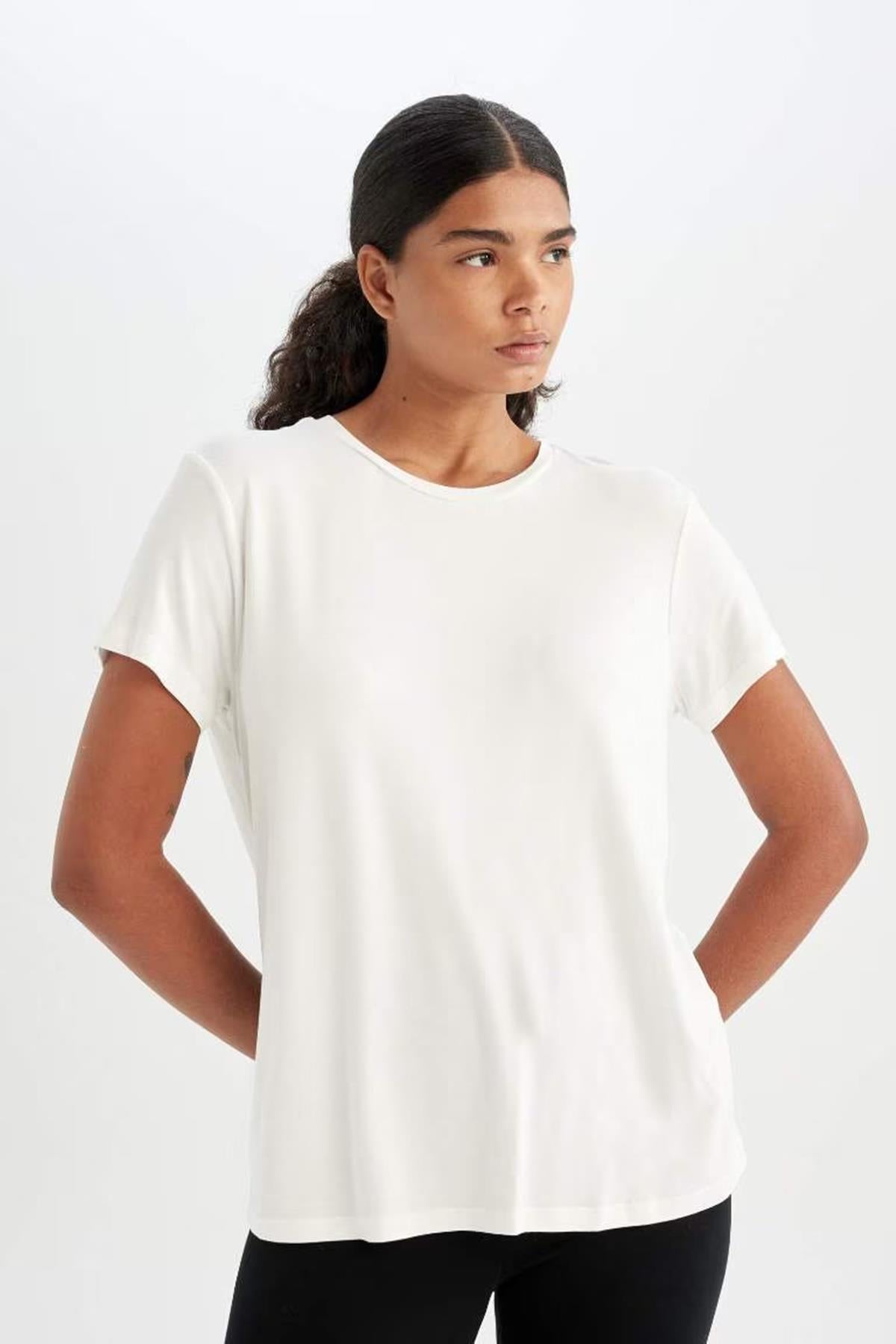 Defactofit Kadın Tişört D1904Axtrb