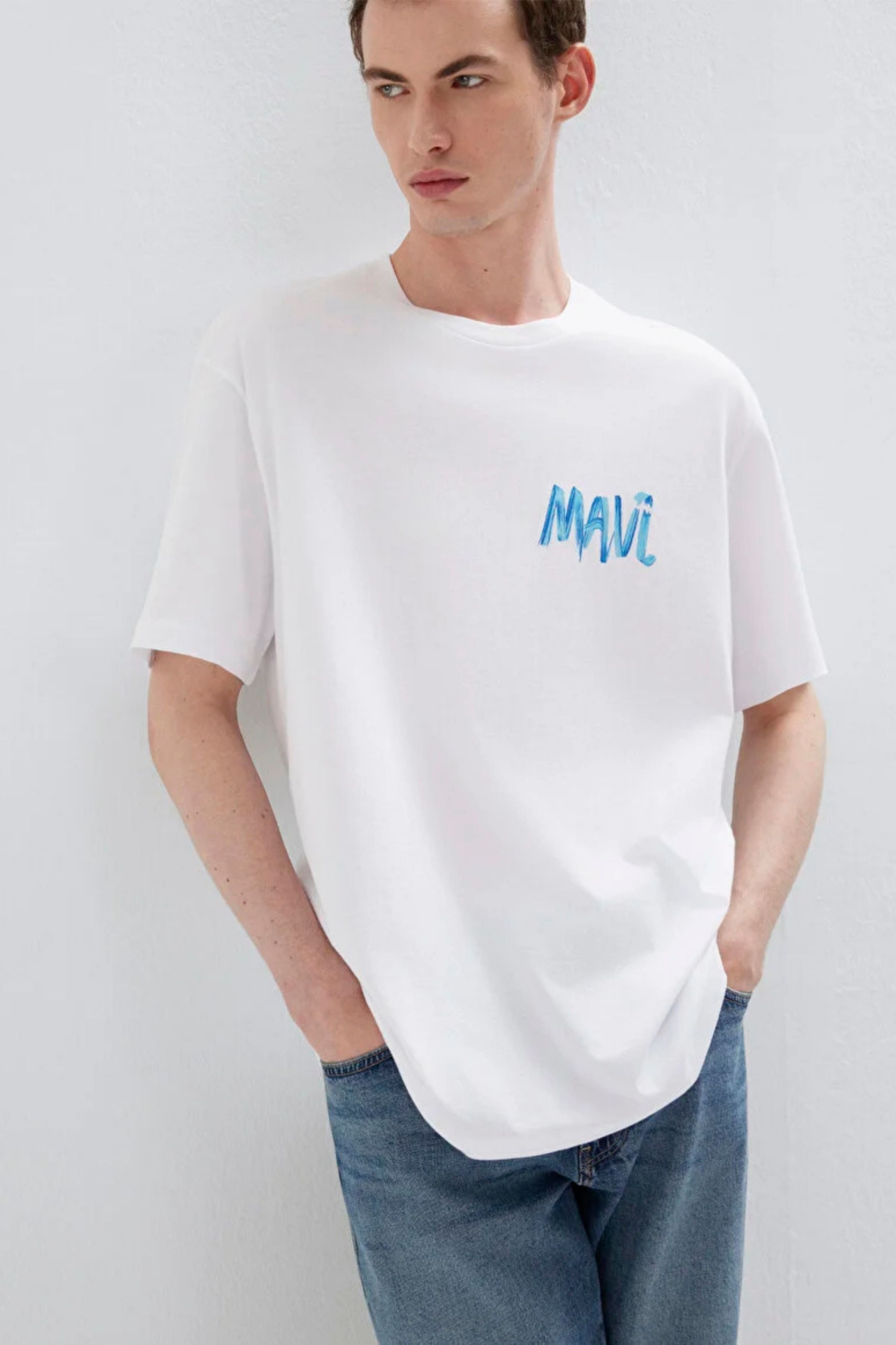 Mavi Mavi Beyaz Erkek Tişört M0612468-620