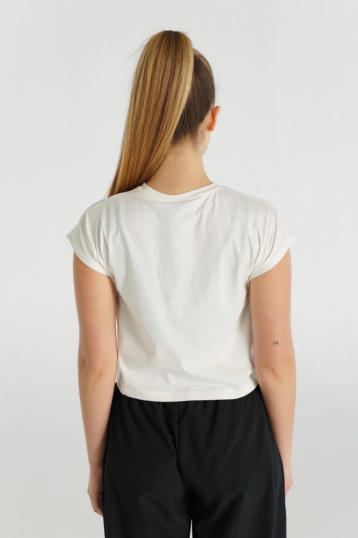 Hummel Afra Kadın Tişört 912065-9003