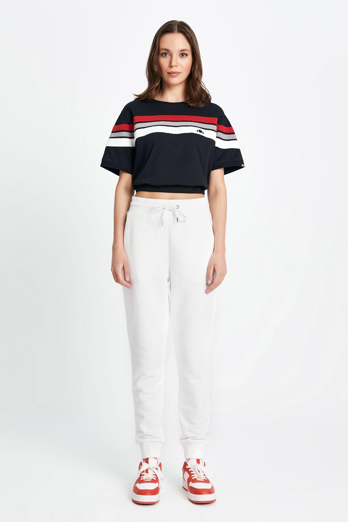 Ellesse Kadın Tişört EF110-BK