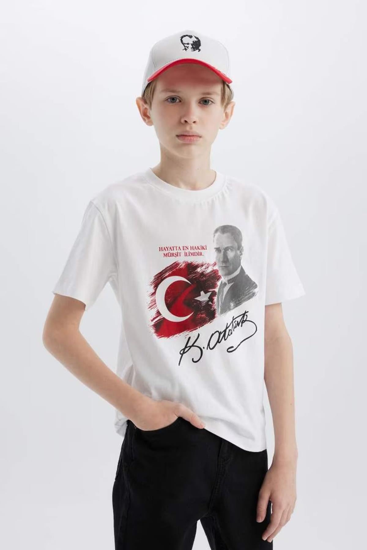 Defacto Erkek Çocuk Tişört E0812A8Ydva