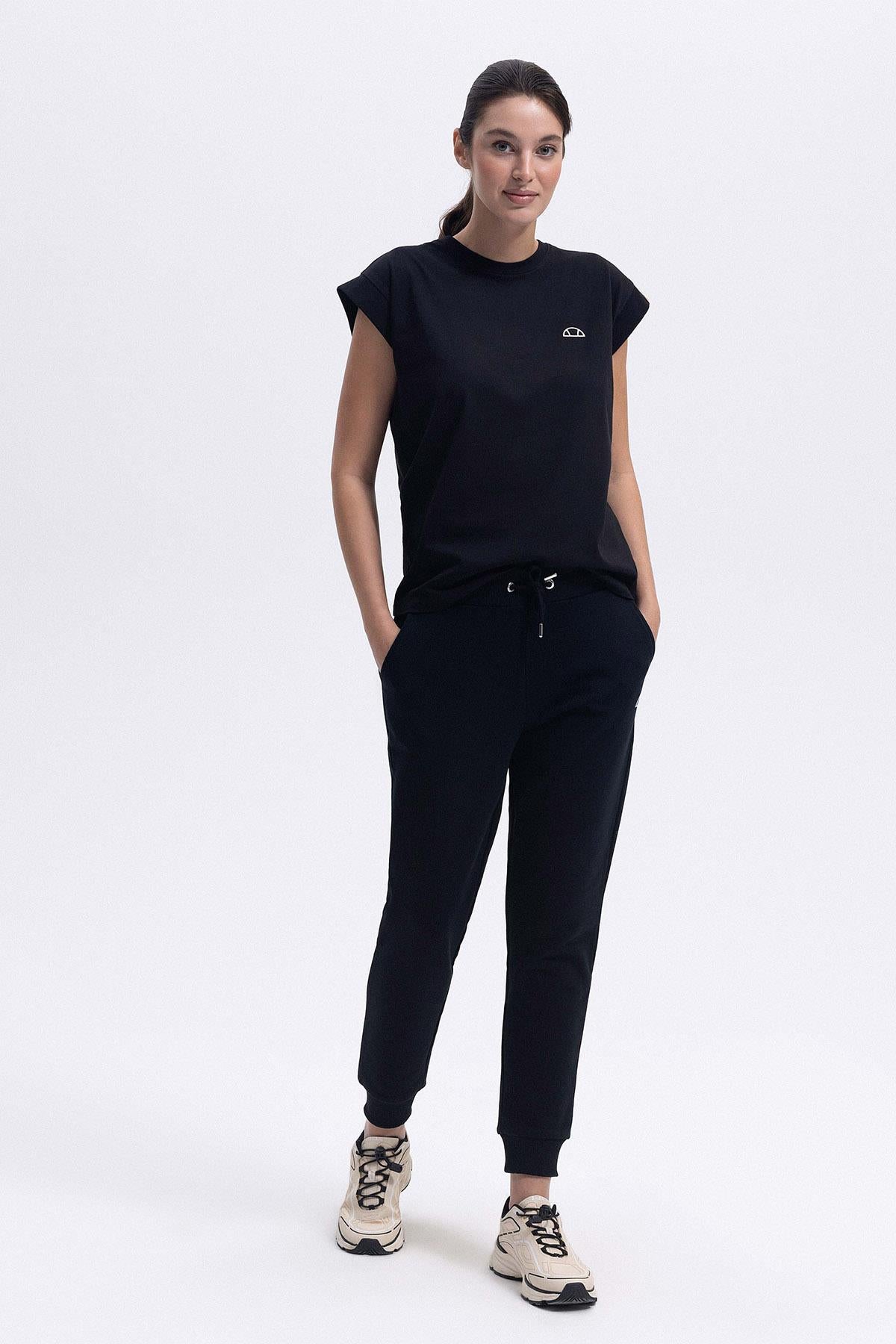 Ellesse Kadın Tişört EF450-BK