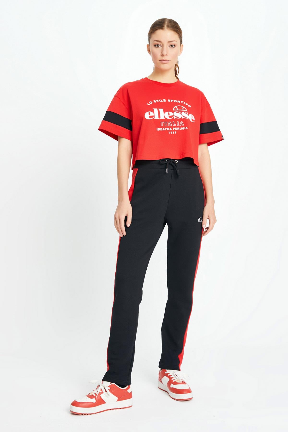Ellesse Kadın Tişört EF143-RD