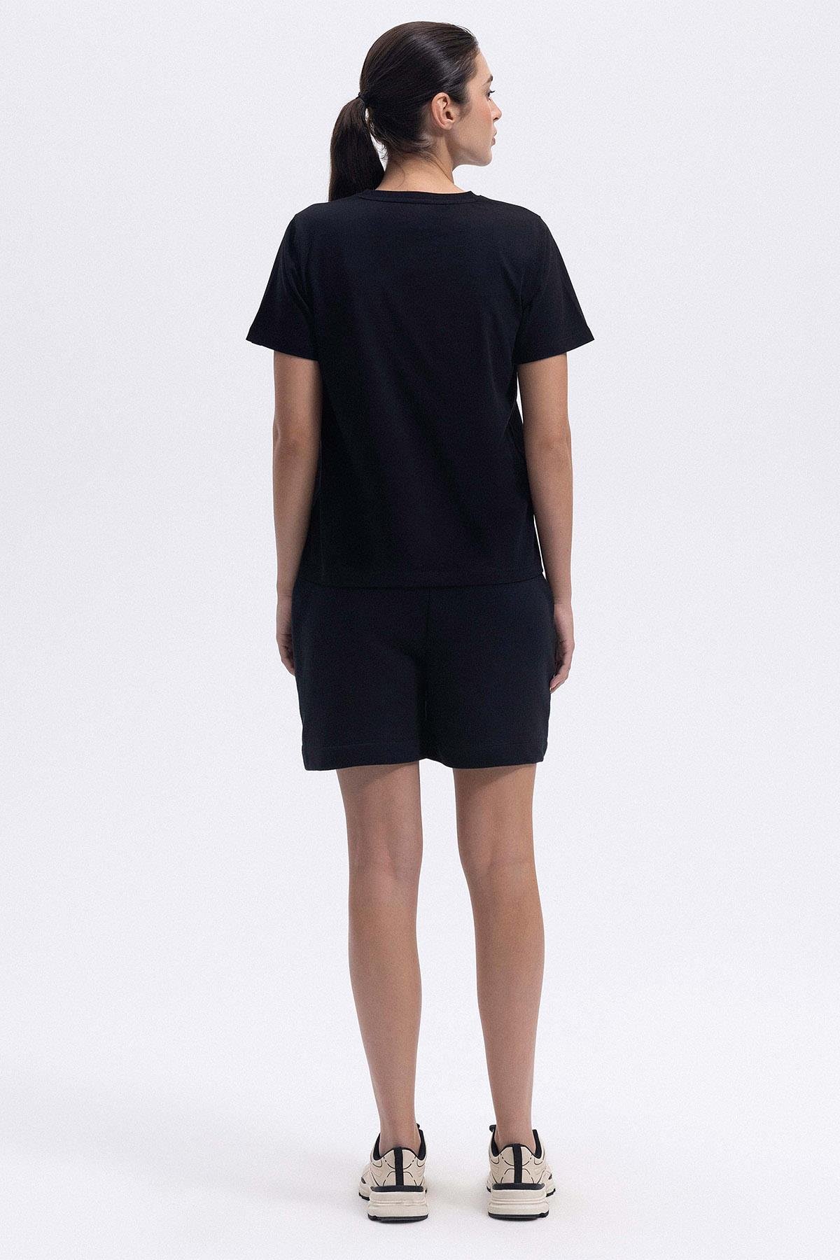 Ellesse Kadın Şort EF404-BK