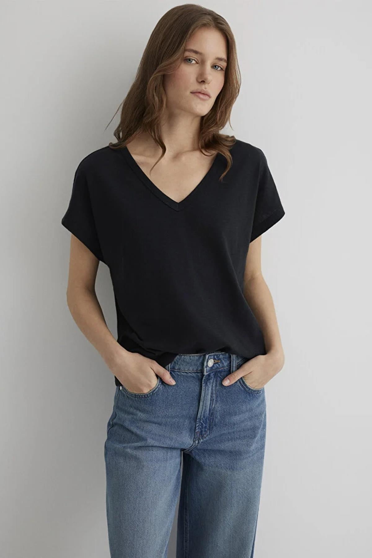Mavi Basic Kadın Tişört M1612380-9