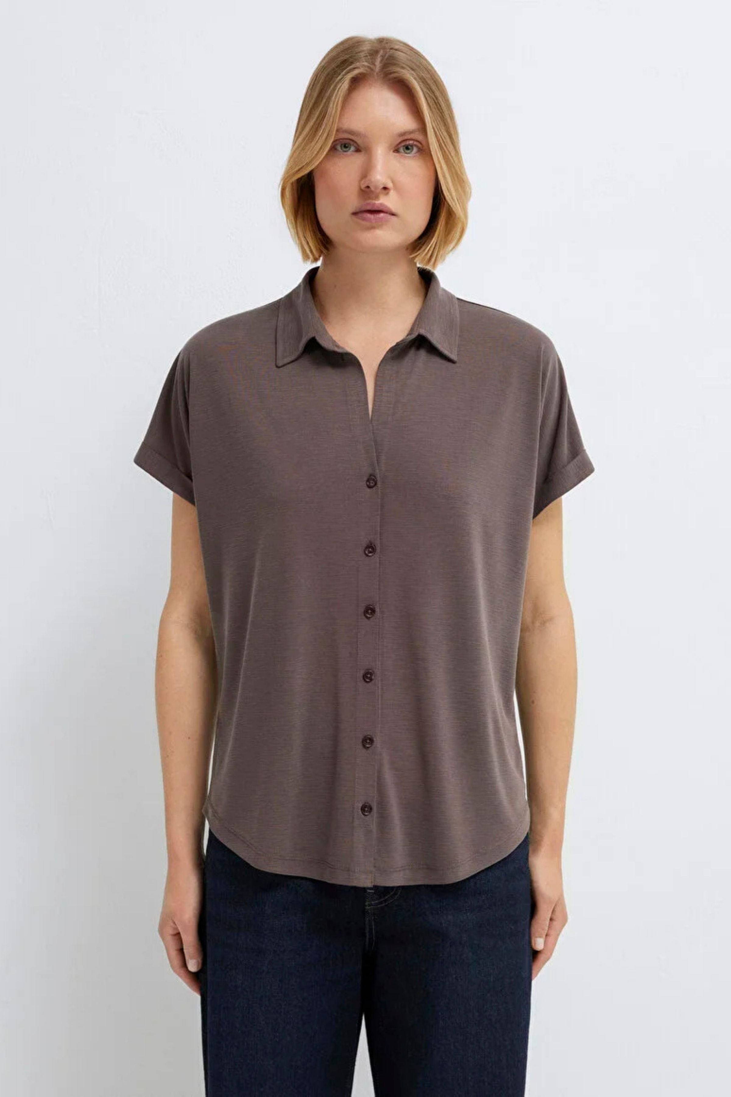 Mavi Kısa Kol Chocolate Martini Kadın Tişört M168081-87537