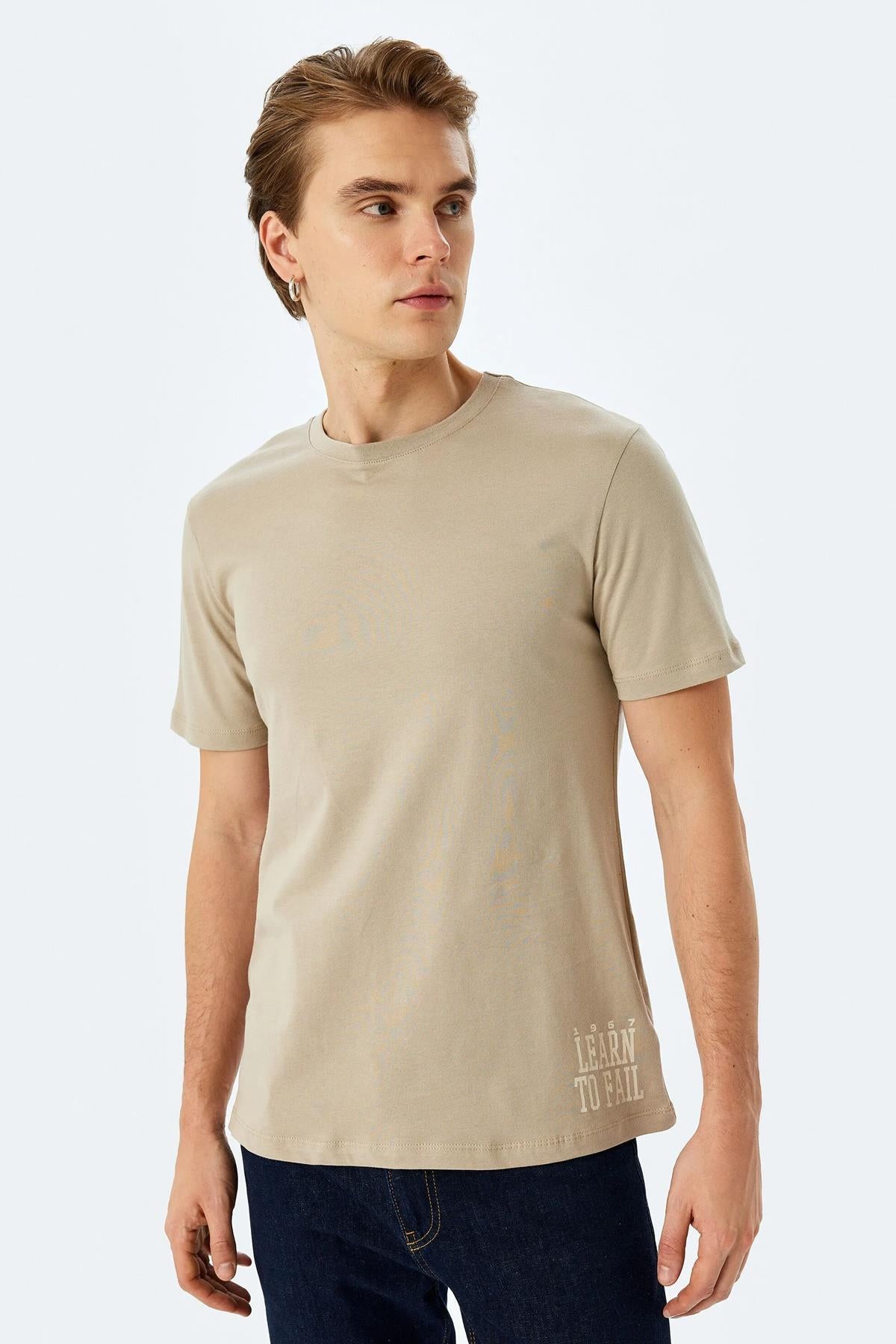 Koton Erkek Tişört 5Sam10328Hk057