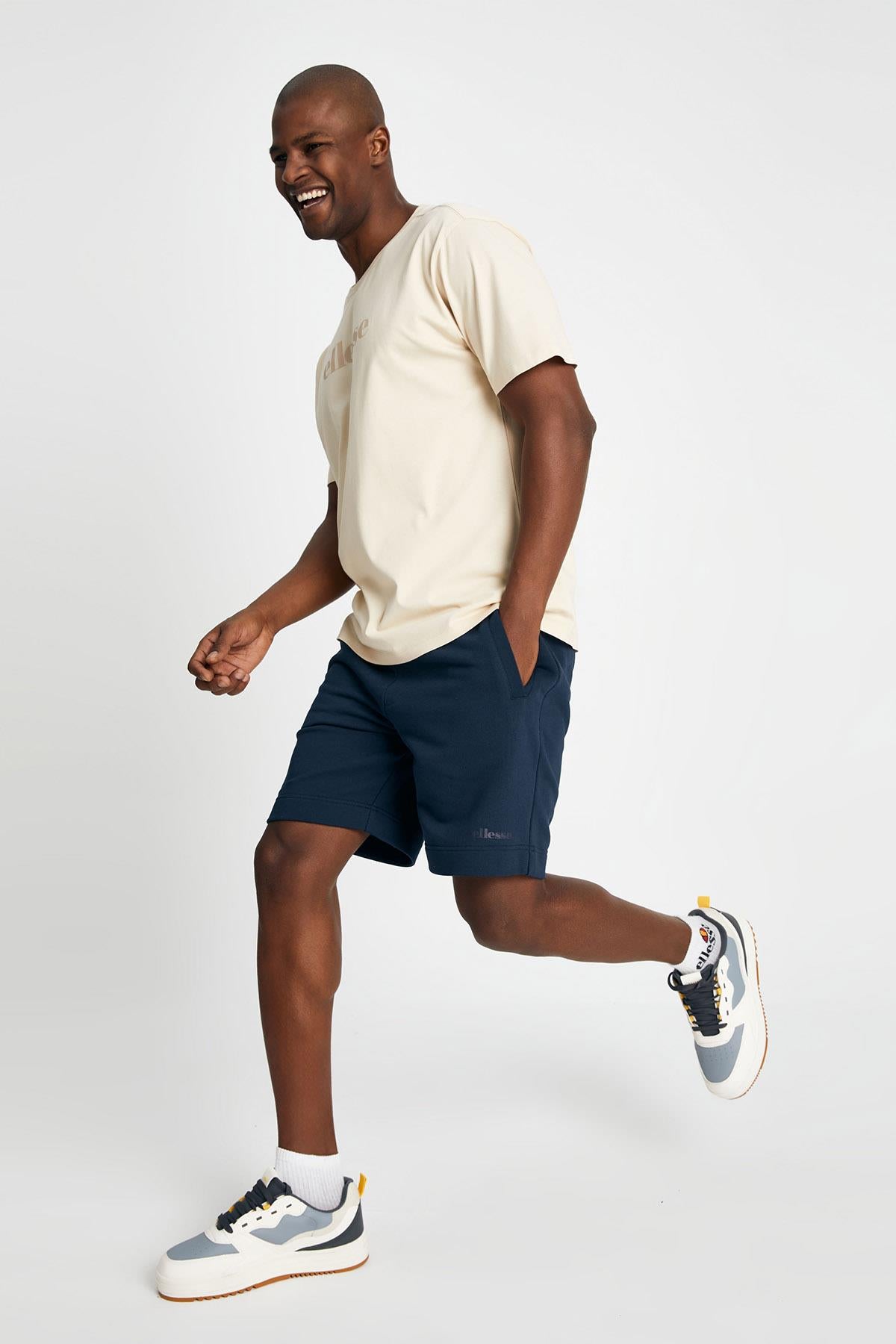 Ellesse Erkek Tişört EM134-BG