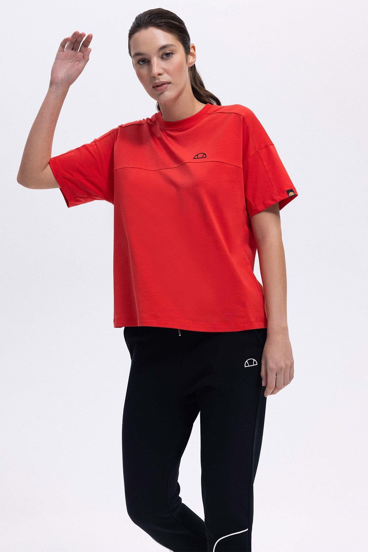 Ellesse Kadın Tişört EF394-RD