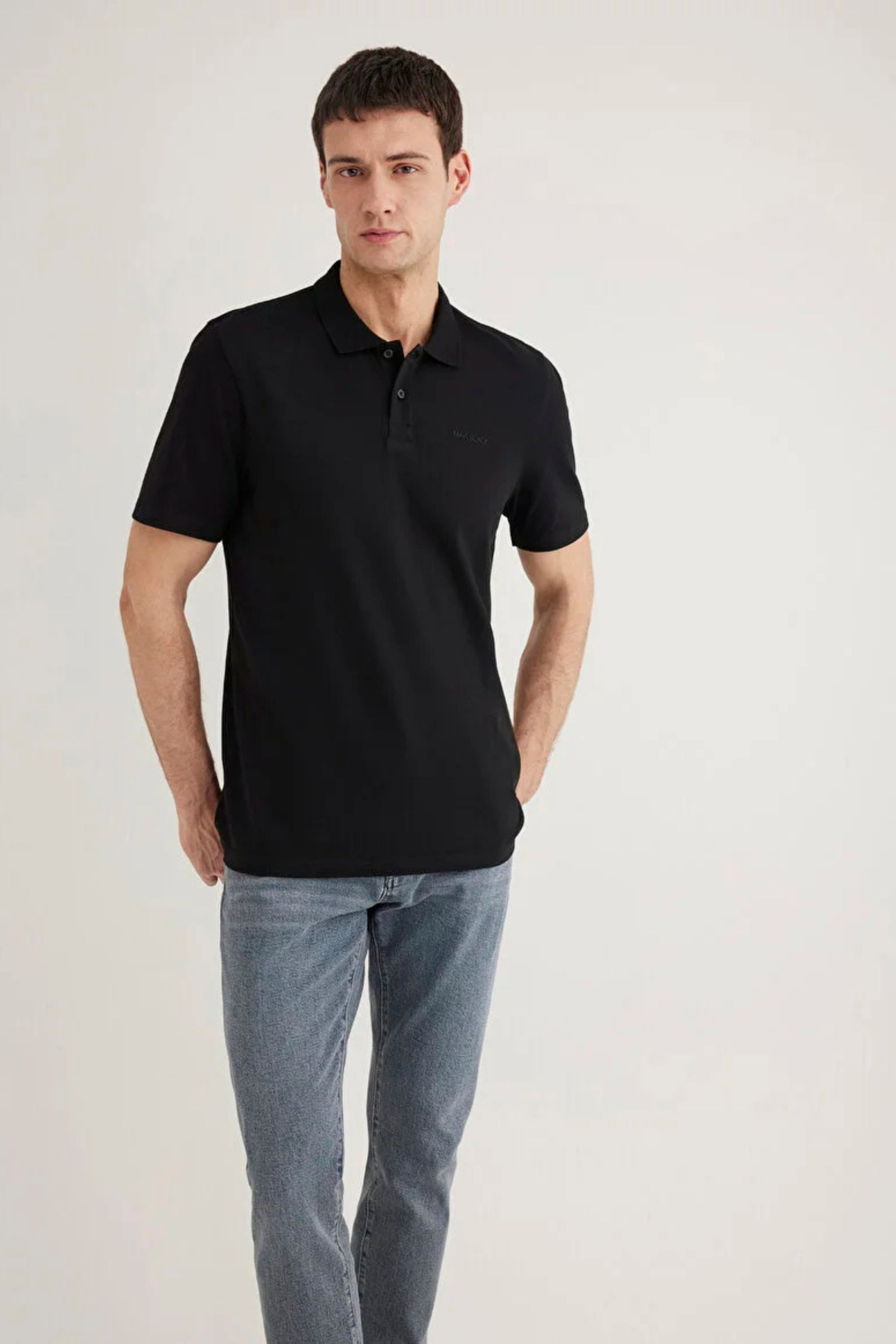 Mavi Polo Yaka Siyah Erkek Tişört M0611837-900
