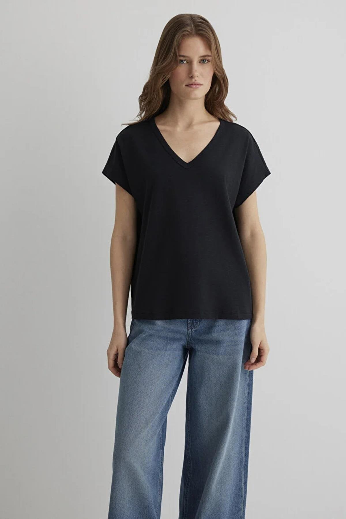 Mavi Basic Kadın Tişört M1612380-9