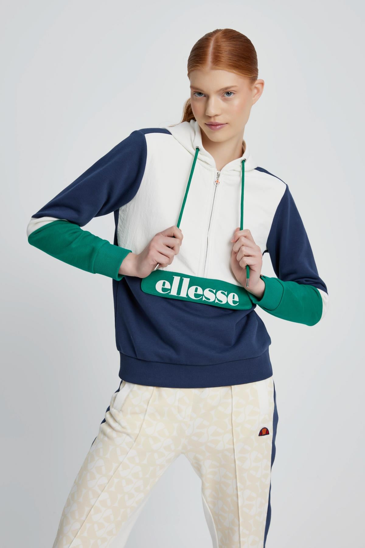 Ellesse Kadın Kapüşonlu Sweatshirt EF048-NV