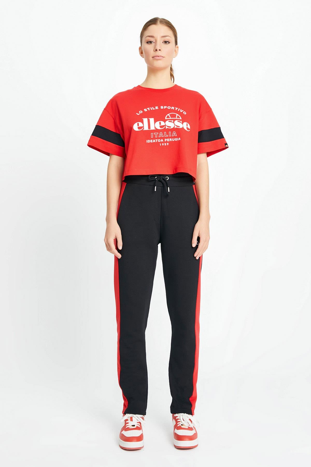 Ellesse Kadın Tişört EF143-RD