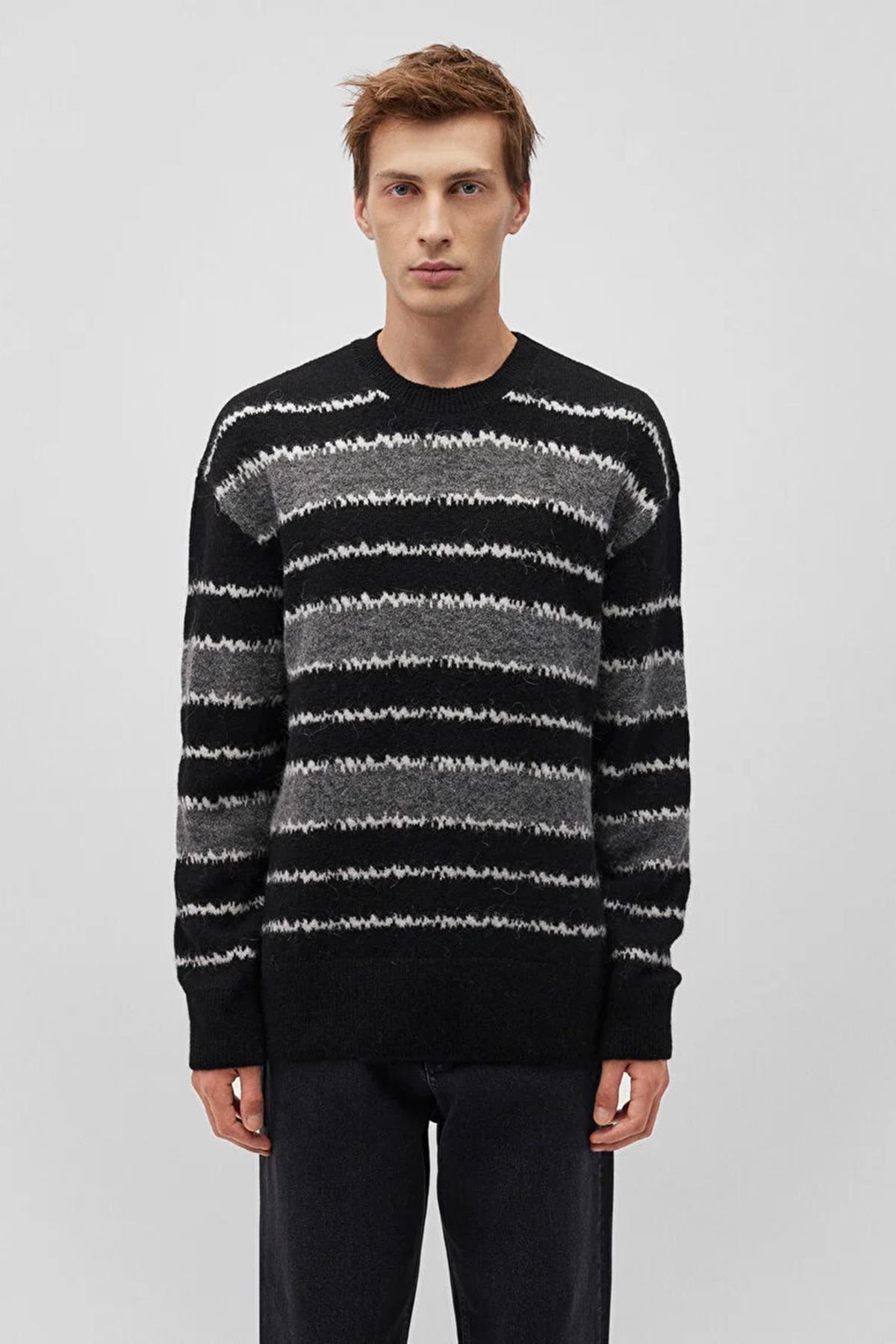 Mavi Çizgili Erkek Kazak M0710235-9