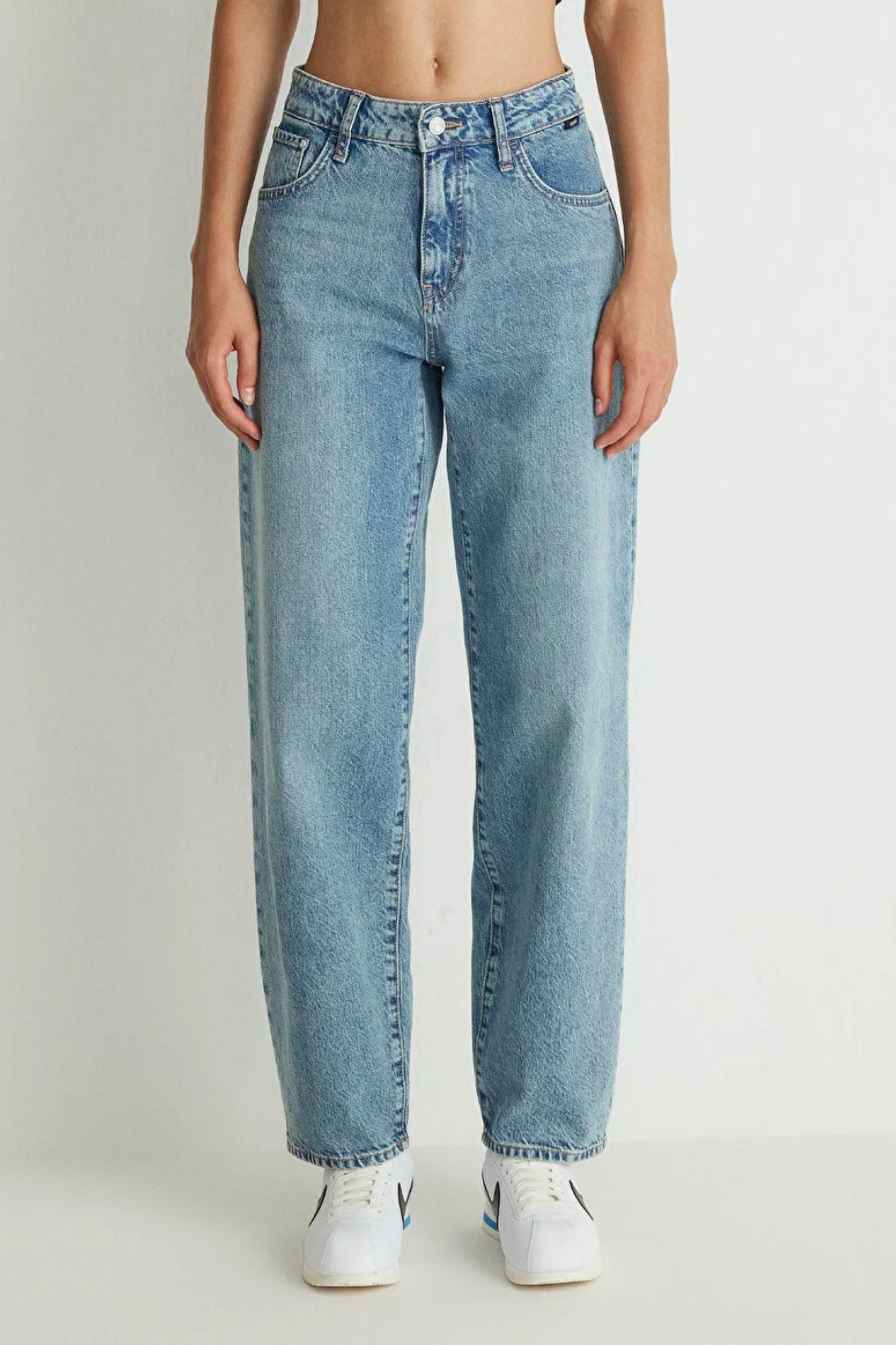 Mavi Leıla Mid Blue Kadın Jean Pantolon M1010600-87776