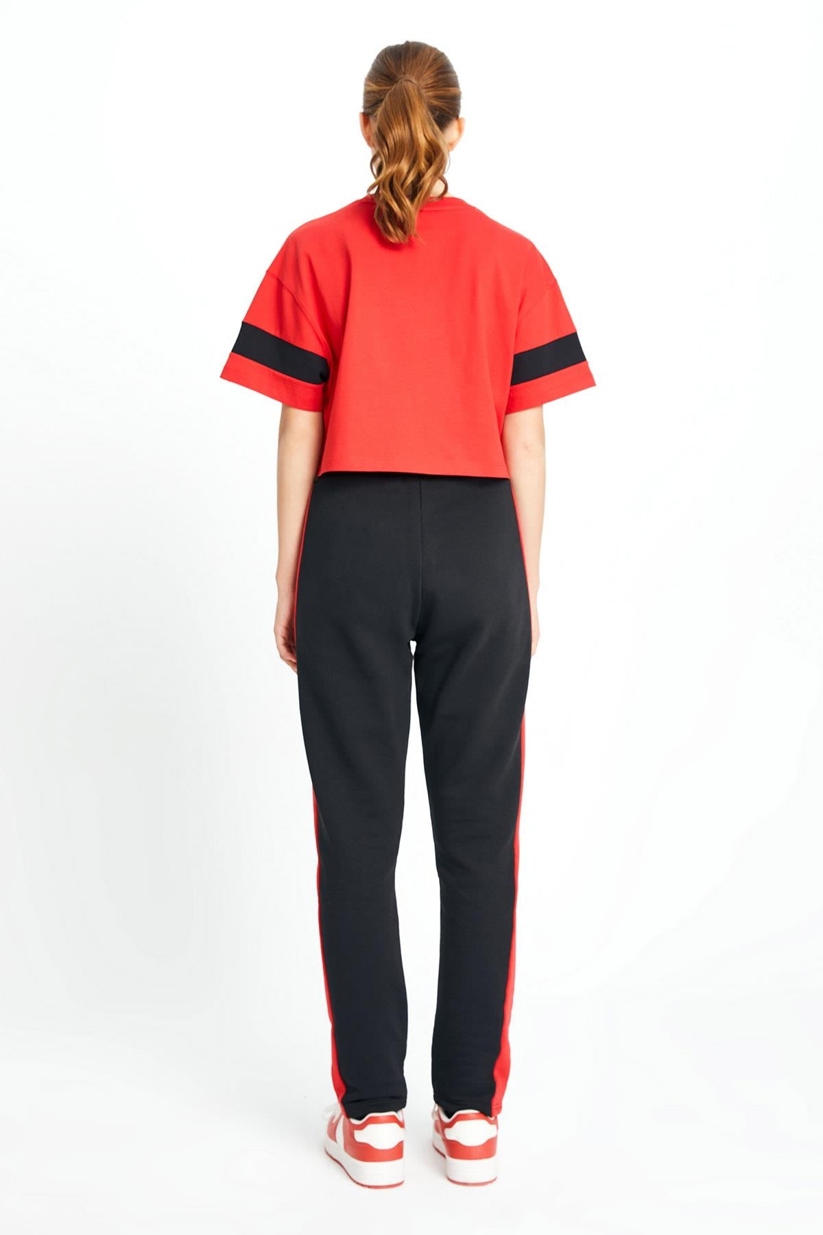 Ellesse Kadın Tişört EF143-RD