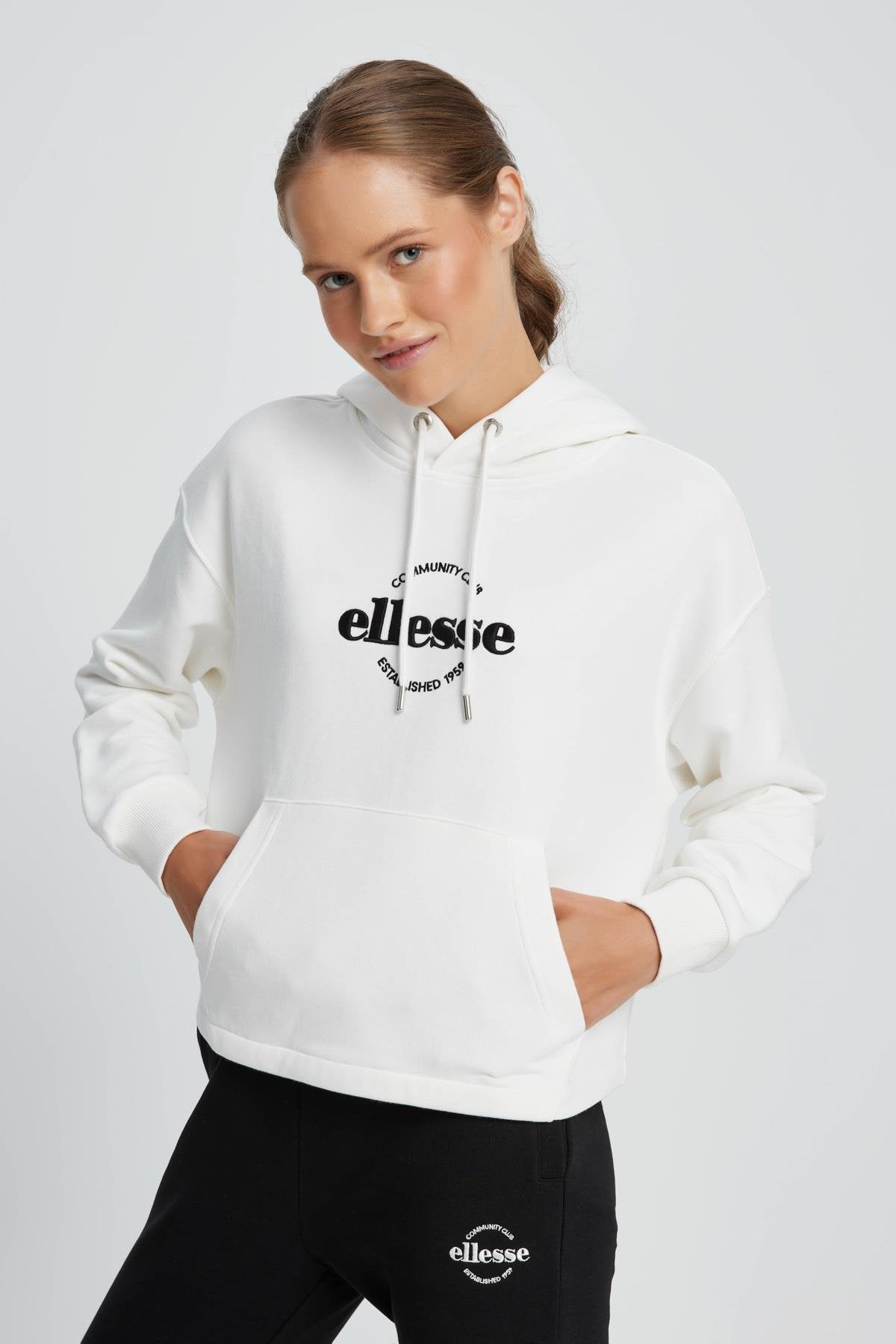 Ellesse Kadın Kapüşonlu Sweatshirt EF037-ECR