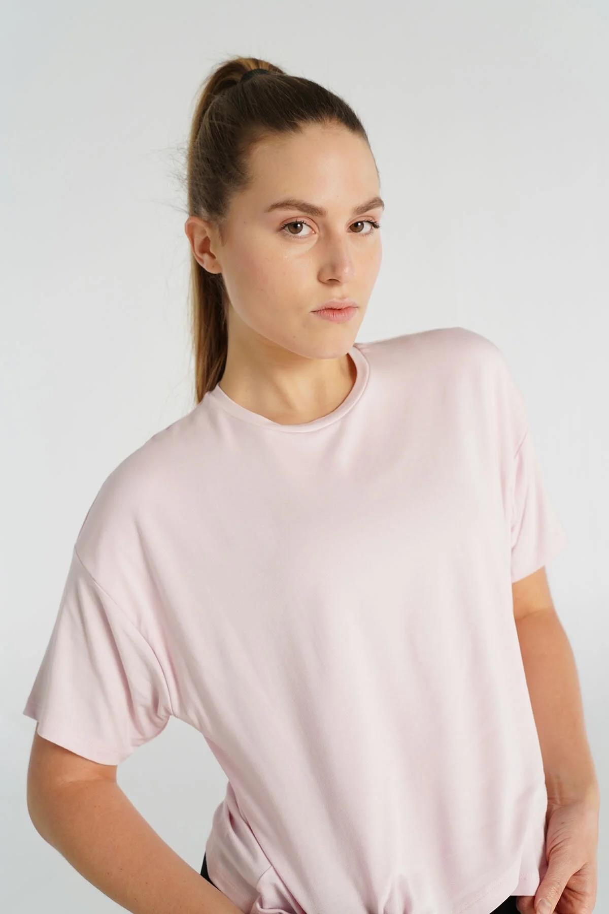 Hummel Borneo Kadın Tişört 912076-9877