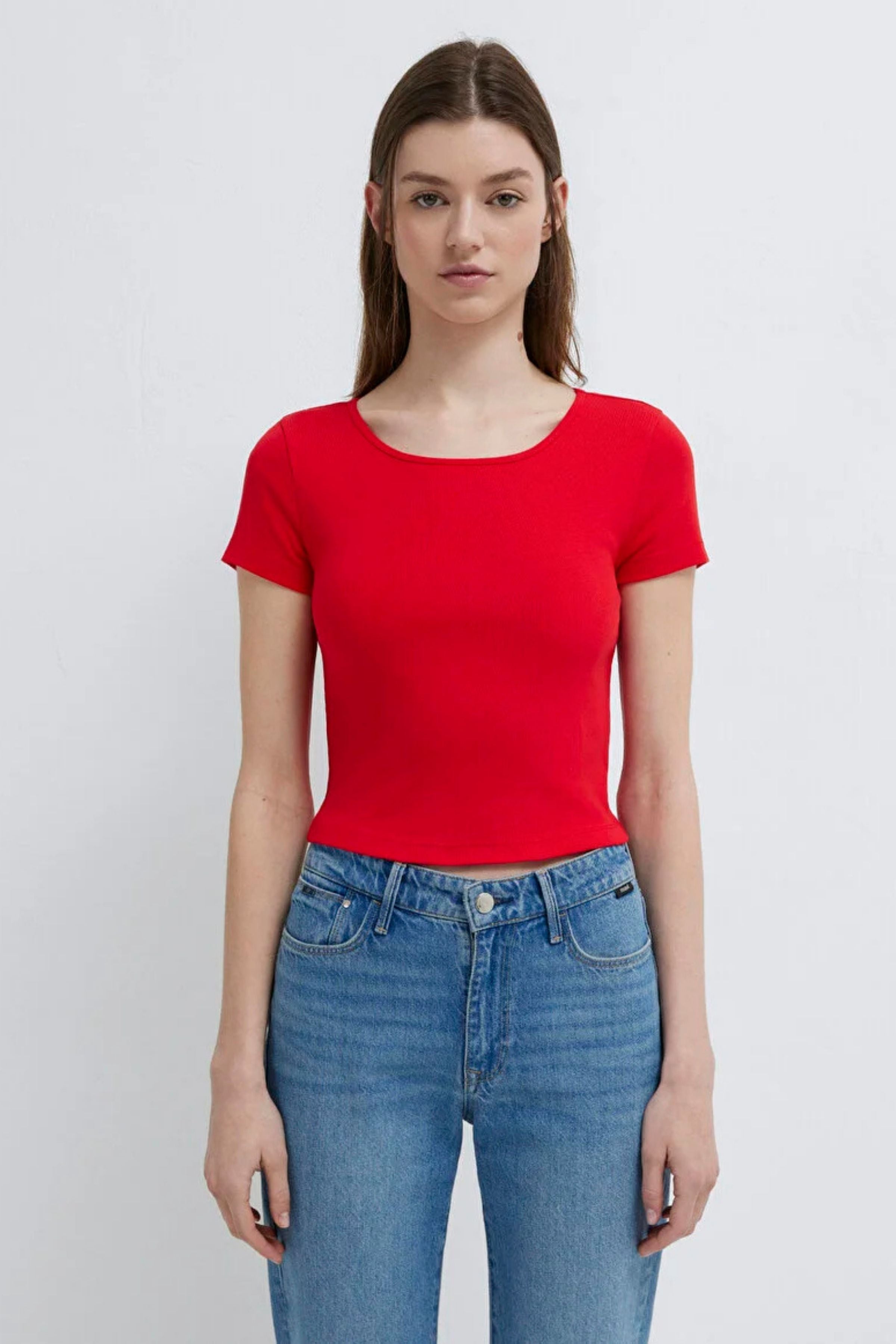 Mavi Yuvarlak Yaka Crop Basic Çin Kırmızısı Kadın Tişört M1612374-70467