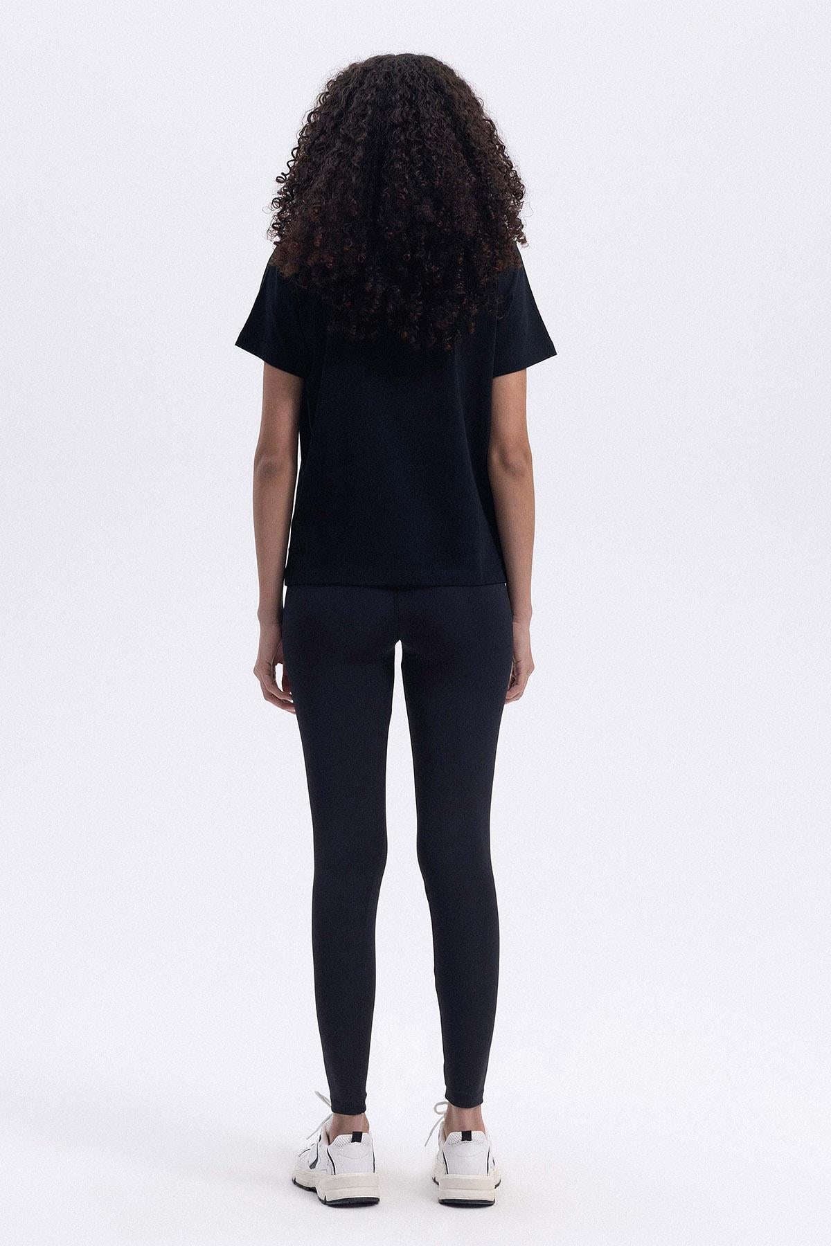 Ellesse Kadın Tişört EF445-BK