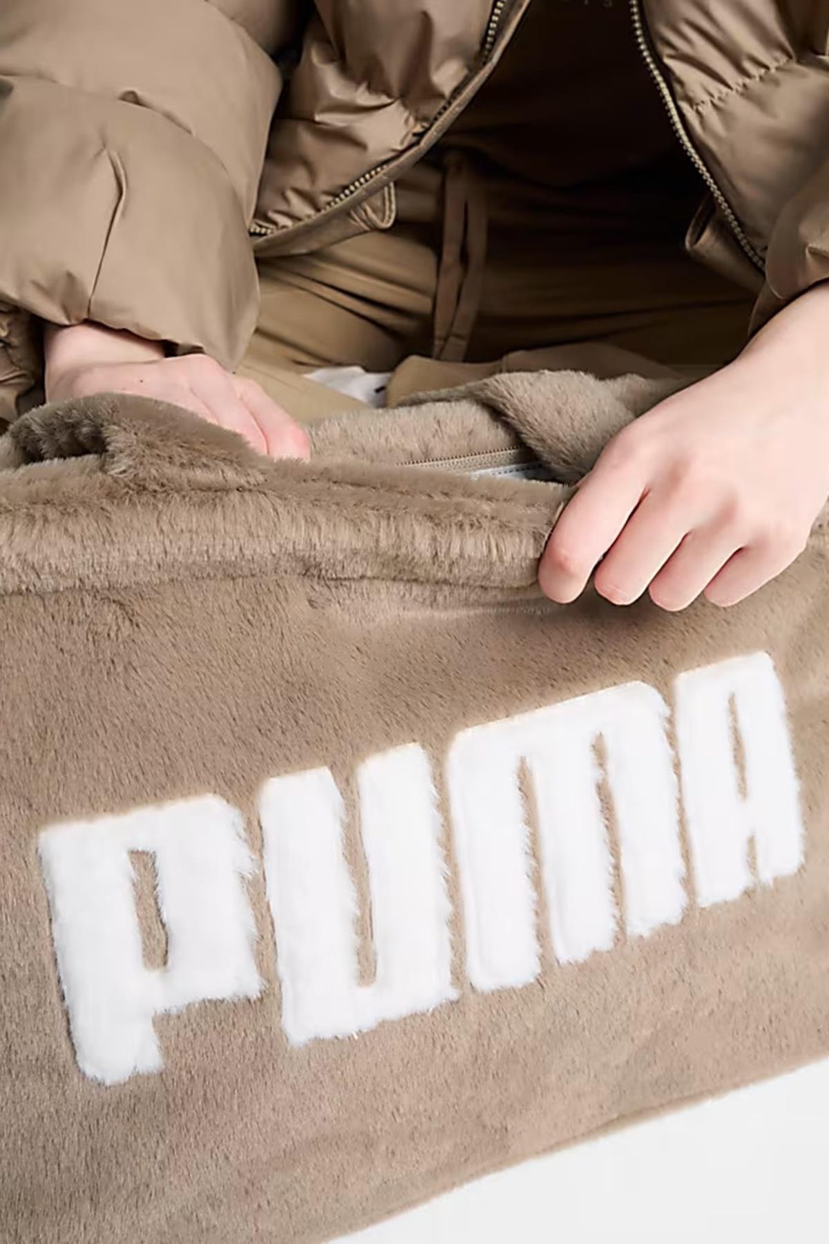Puma Core Fur Shopper Kadın Çanta 09065603