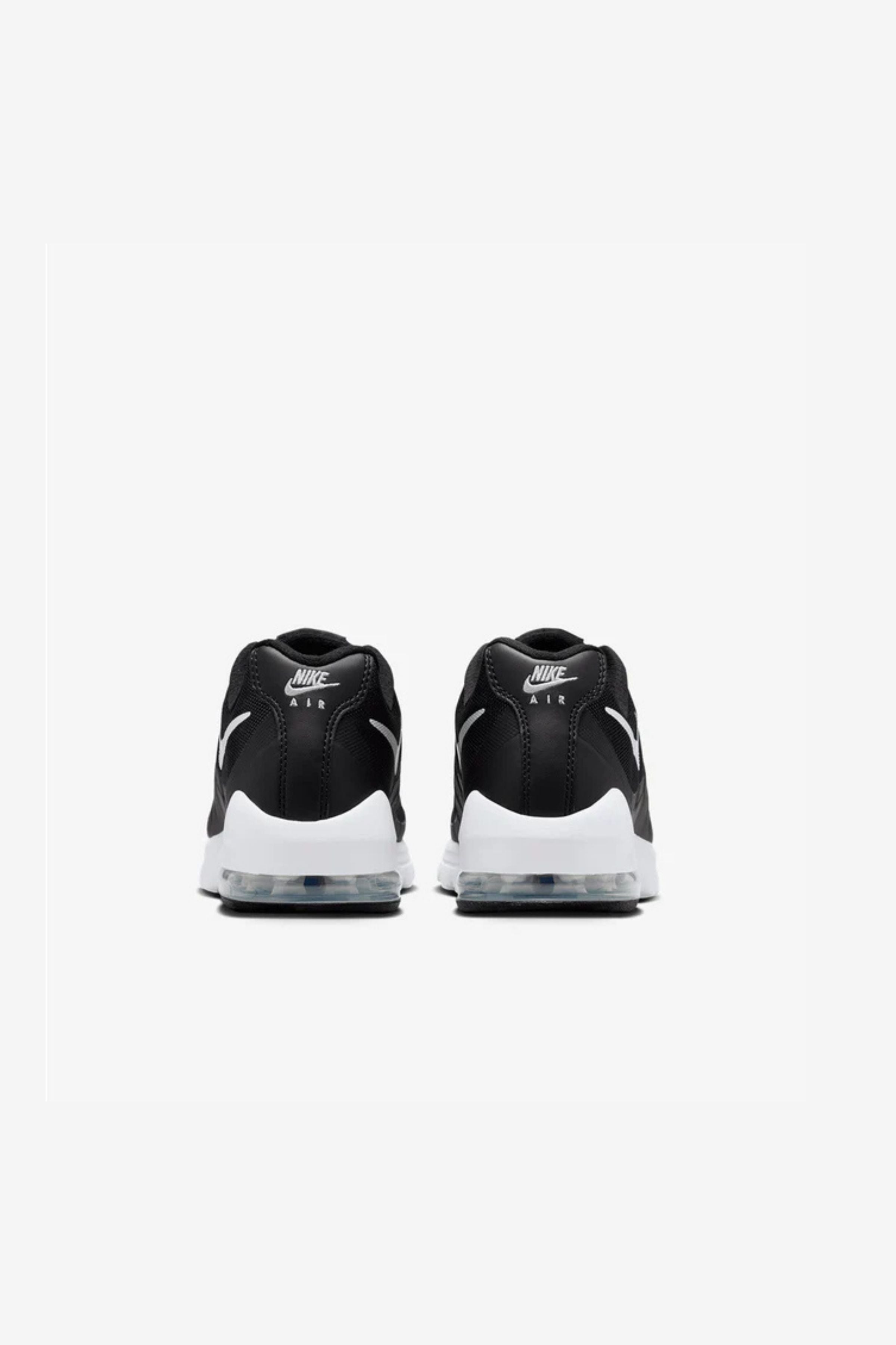 Nike Air Max Invigor Kadın Ayakkabı 749866-001