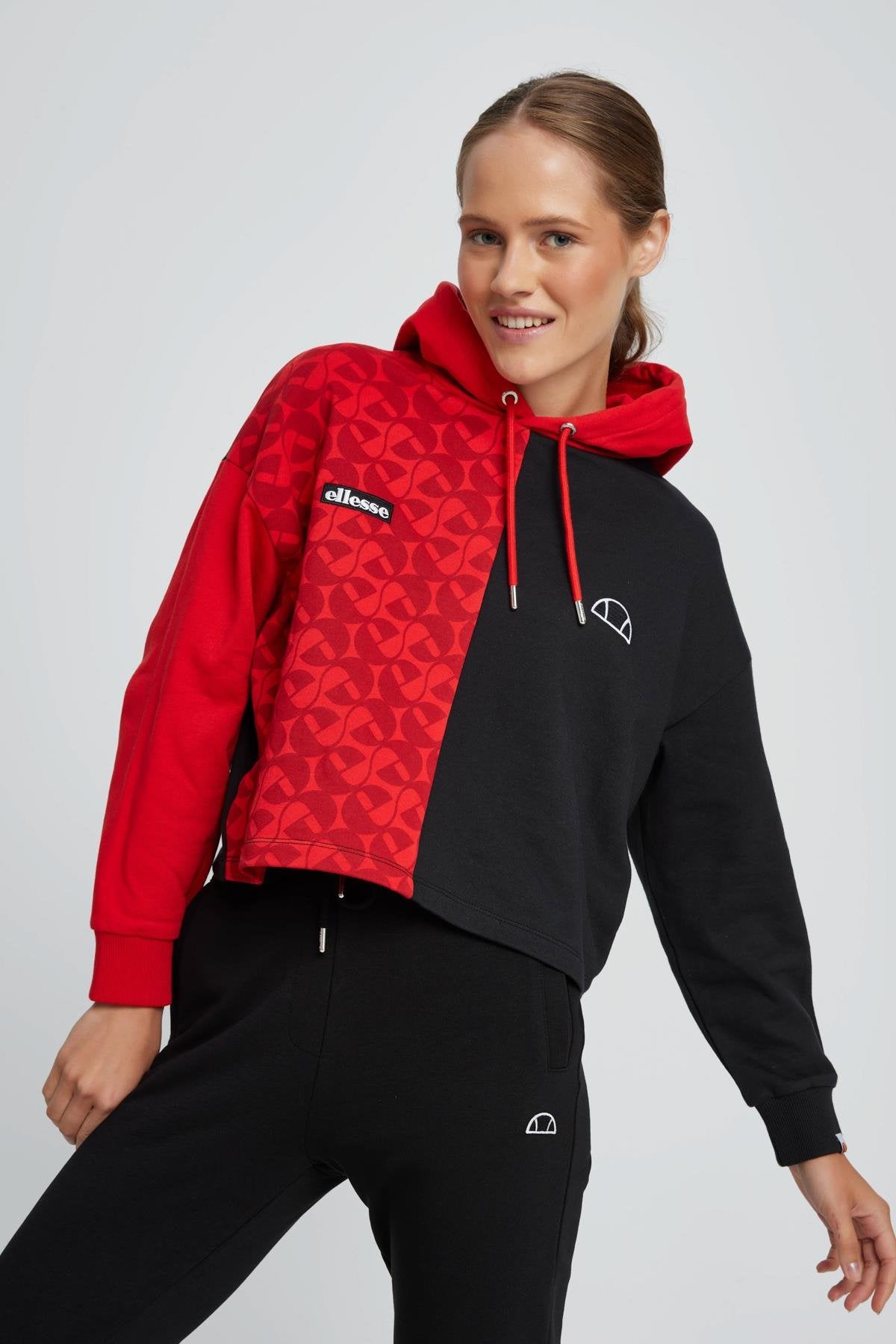 Ellesse Kadın Kapüşonlu Sweatshirt EF061-RD