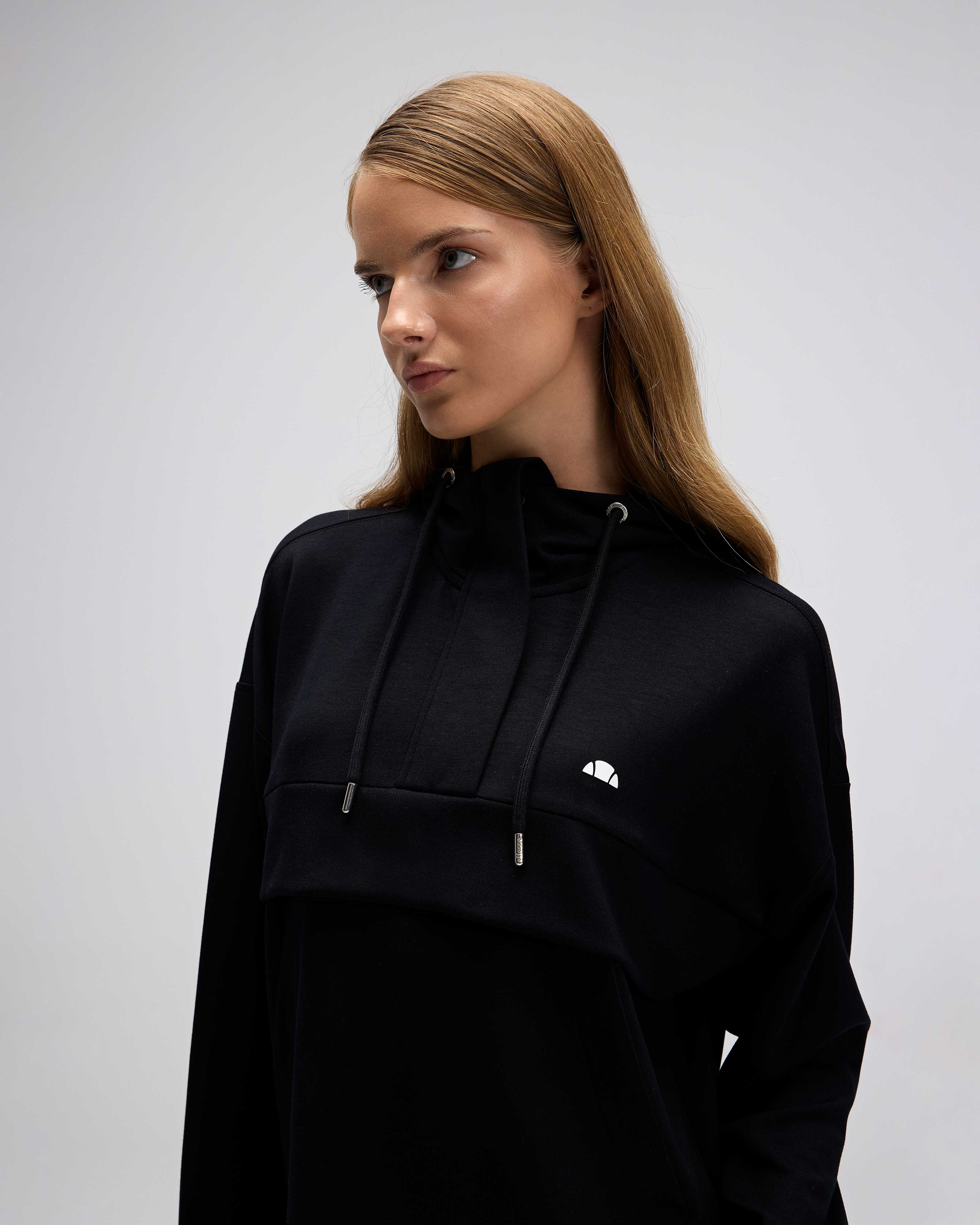 Ellesse Kadın Kapüşonlu Sweatshirt Ef551-Bk