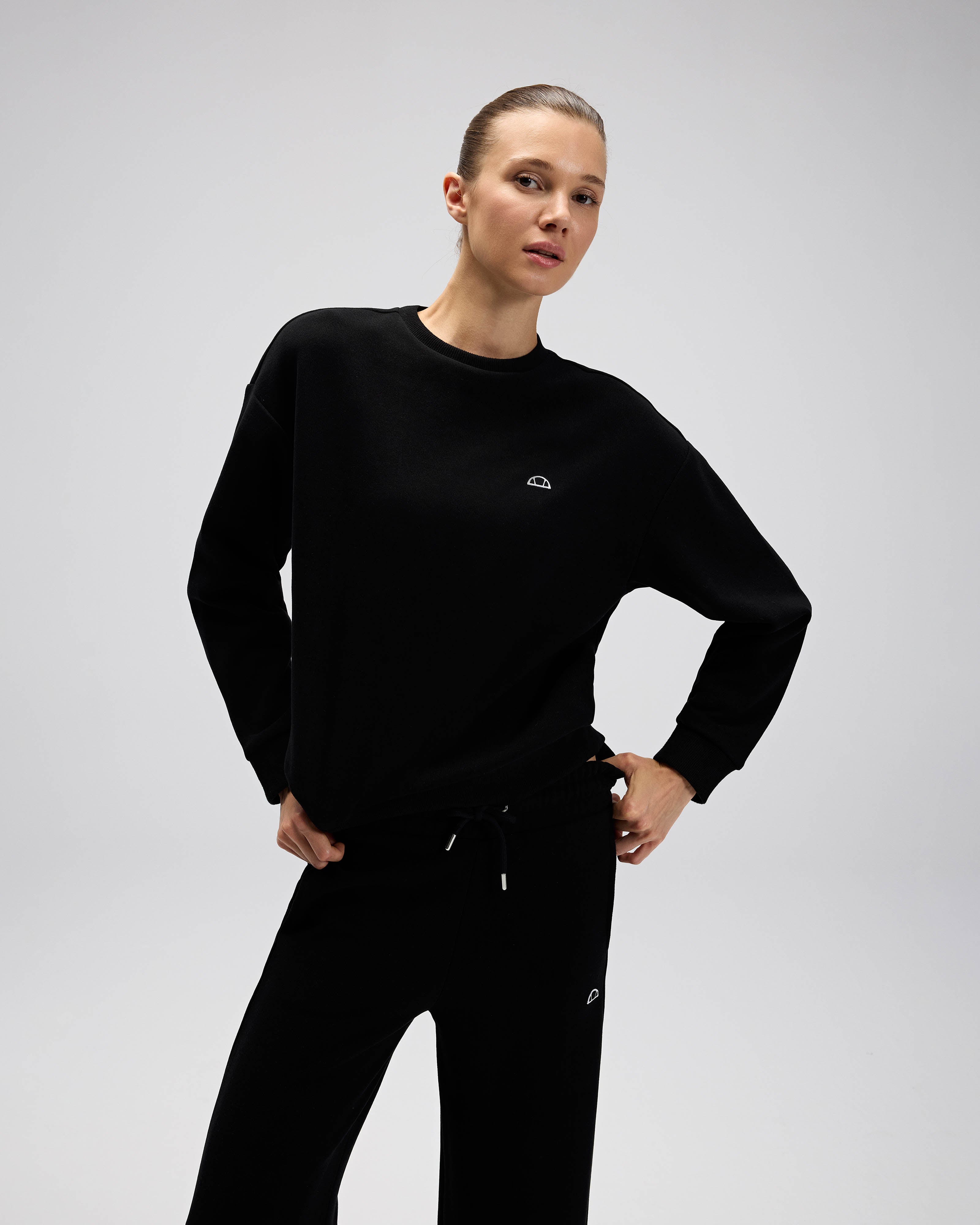 Ellesse Kadın Sweatshirt Ef540-Bk