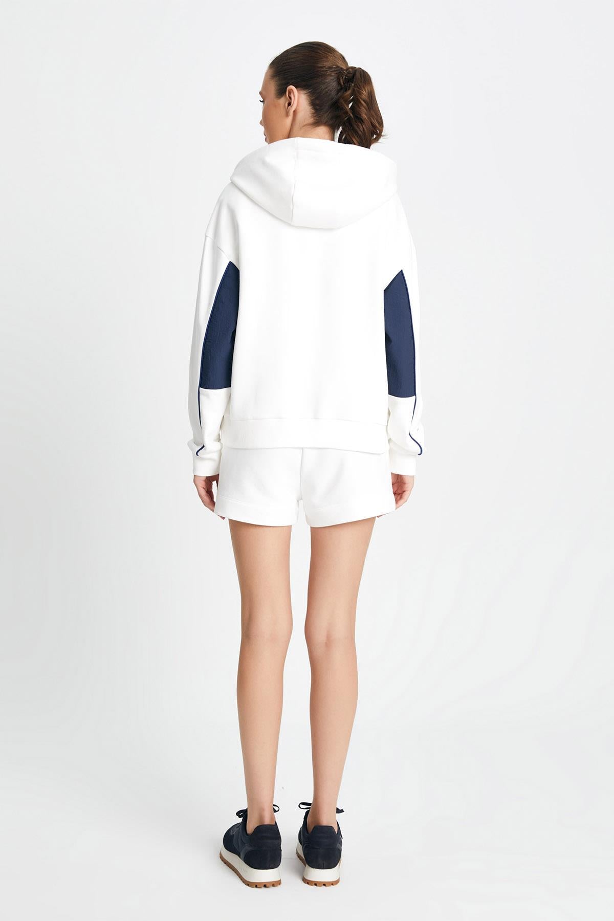 Ellesse Kadın Fermuarlı Sweat EF130-OF